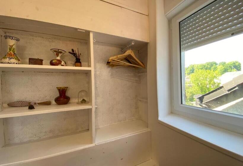 مبيت وإفطار Chambre & Salle De Bain Privée   Lv 33