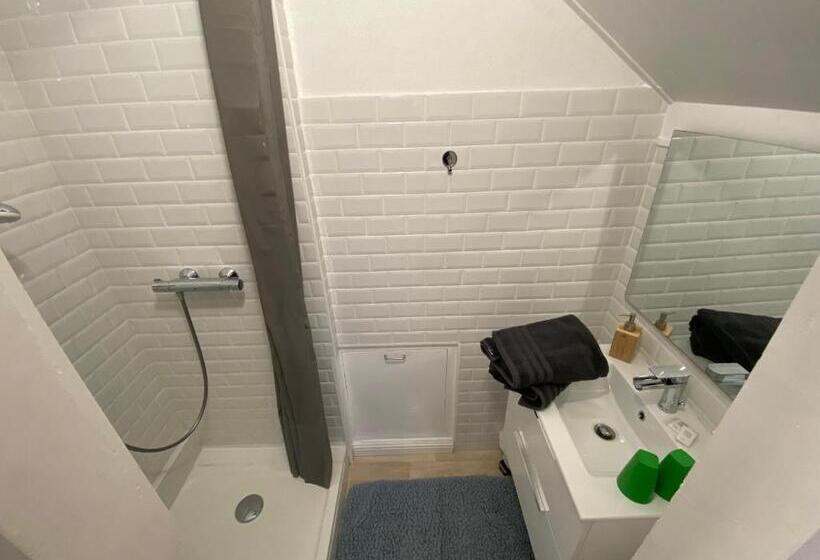 민박 Chambre & Salle De Bain Privée   Lv 33