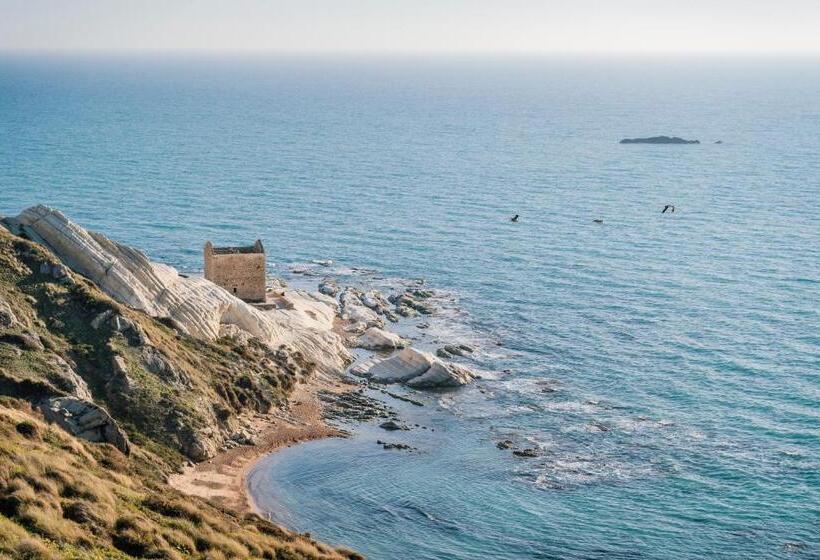 تختخواب و صبحانه Emesh Boutique Suite