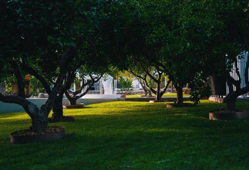 تختخواب و صبحانه Emesh Boutique Suite