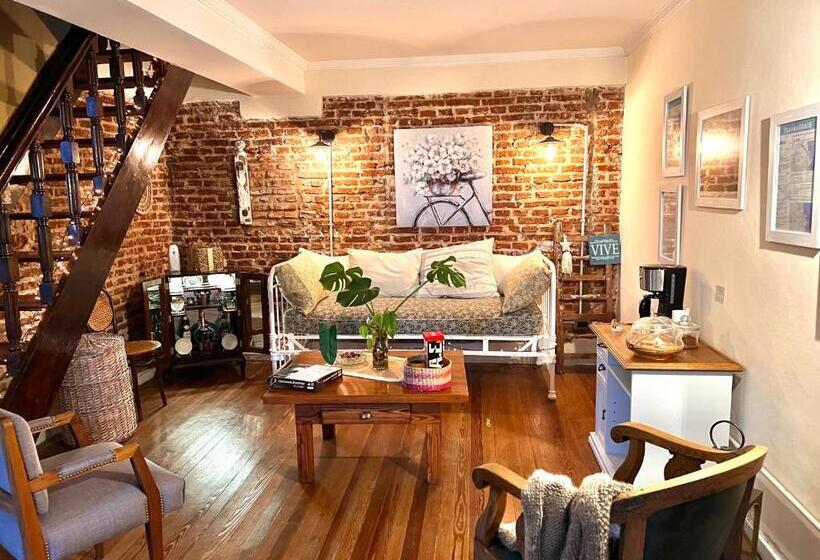 住宿加早餐  La Yurta