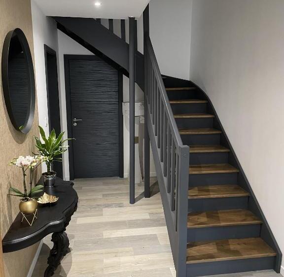 민박 Maison D Hôtes L Atelier Du Charmois