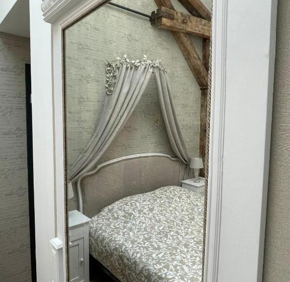 민박 Maison D Hôtes L Atelier Du Charmois