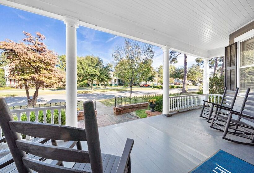 مبيت وإفطار The Inn On North Jefferson