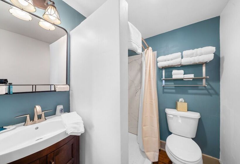 مبيت وإفطار The Inn On North Jefferson