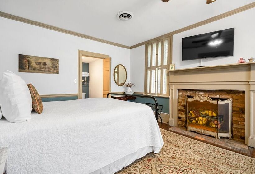 مبيت وإفطار The Inn On North Jefferson