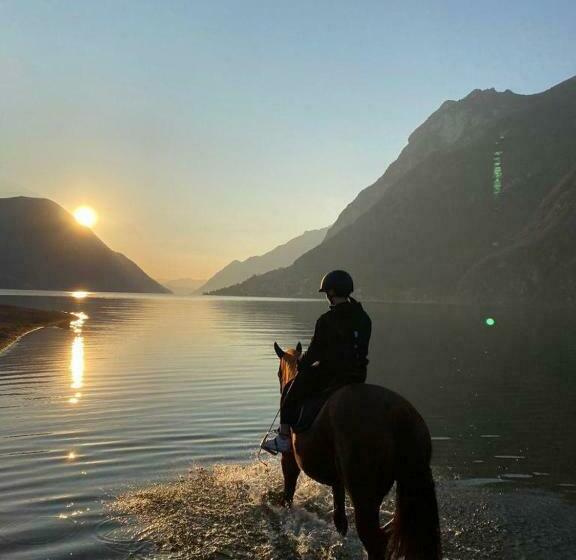 مبيت وإفطار Villa Lina