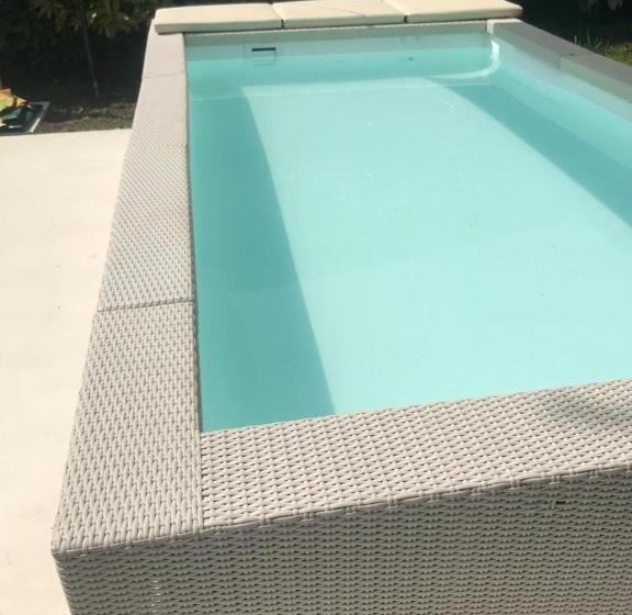 مبيت وإفطار Villa Lina