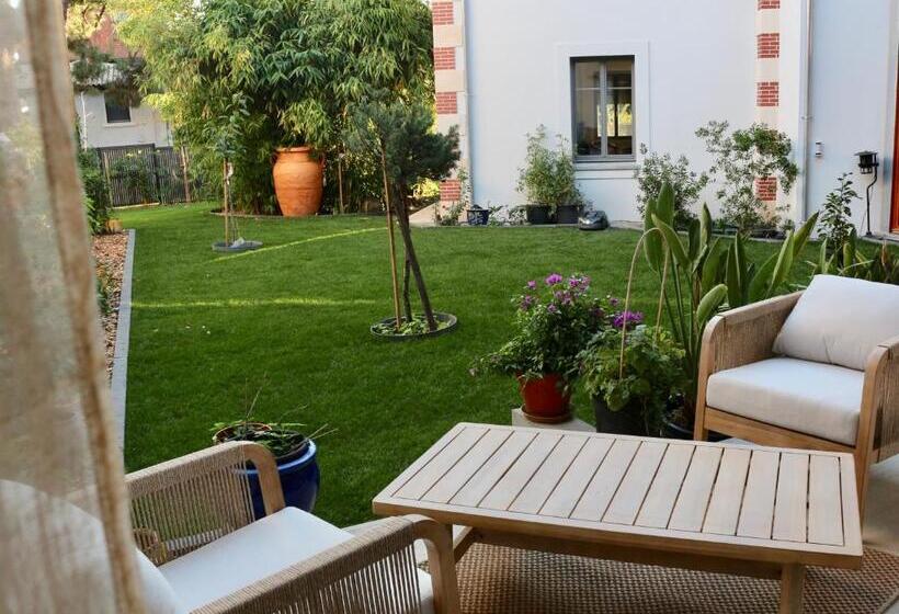 تختخواب و صبحانه Villa Mady Adultes Only