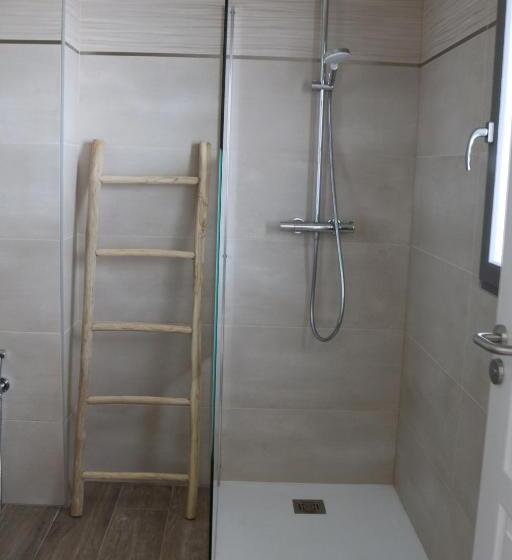 تختخواب و صبحانه Villa Mady Adultes Only