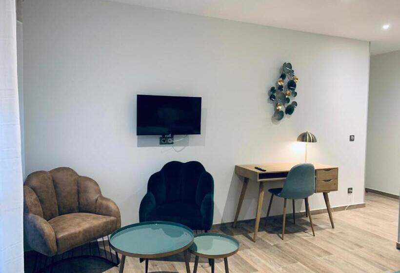 تختخواب و صبحانه Villa Mady Adultes Only