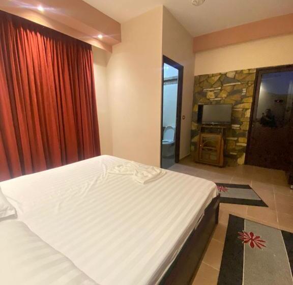 בית מלון כפרי Ago