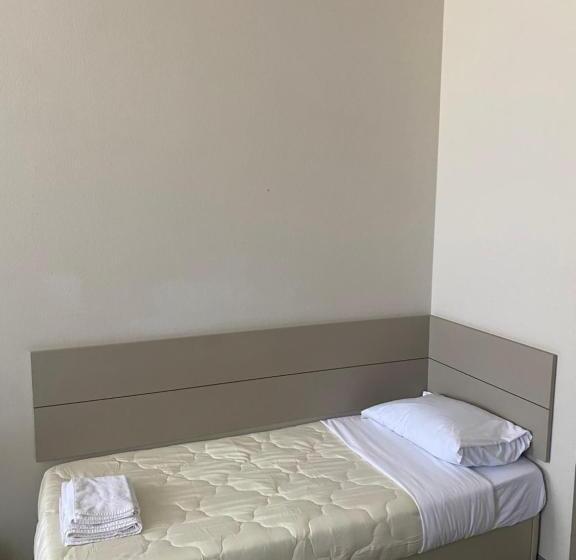 호텔 Albergo Leon D Oro