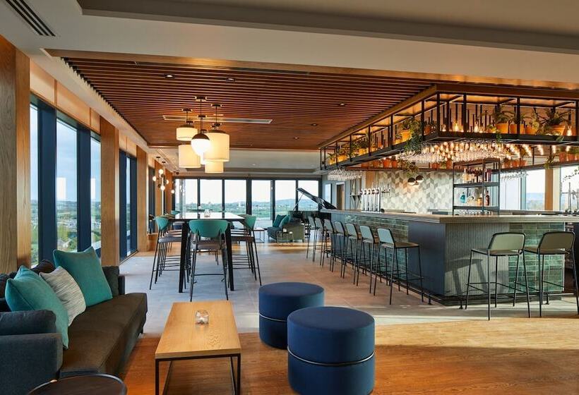 هتل Courtyard By Marriott Exeter Sandy Park