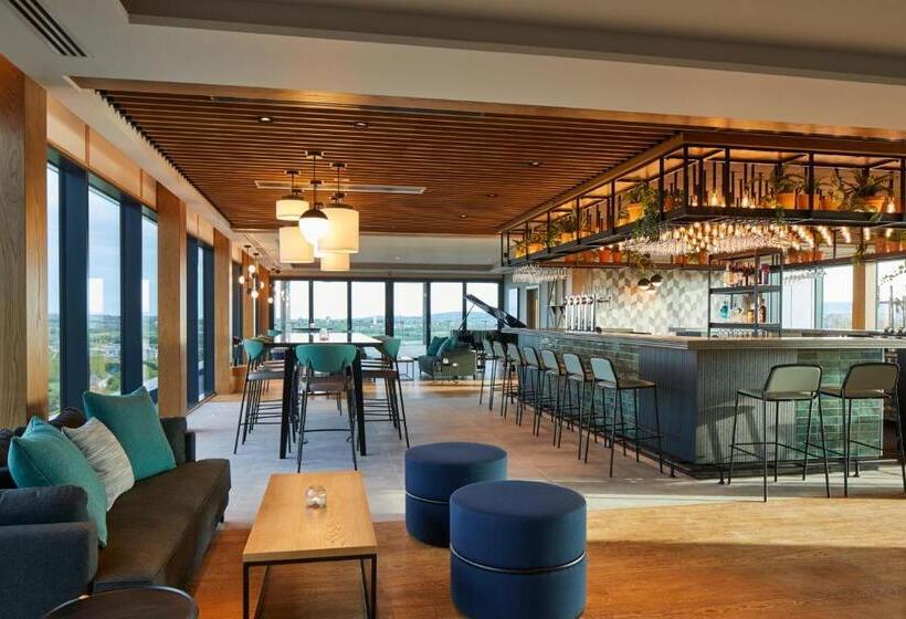 هتل Courtyard By Marriott Exeter Sandy Park