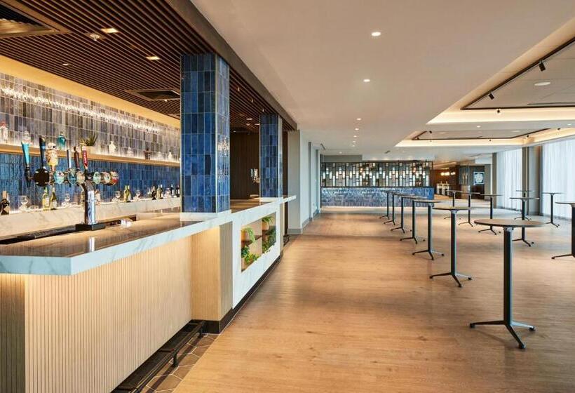 فندق Courtyard By Marriott Exeter Sandy Park