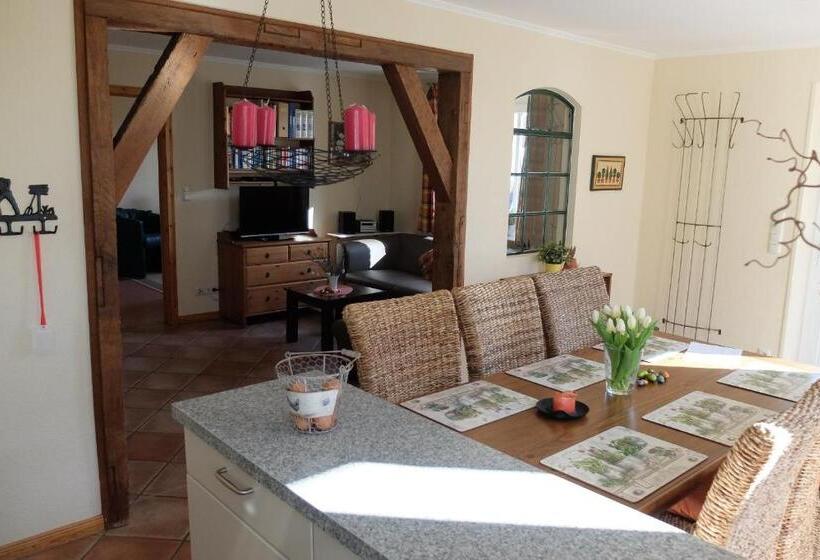 בית מלון כפרי Ferienwohnung Innenhof