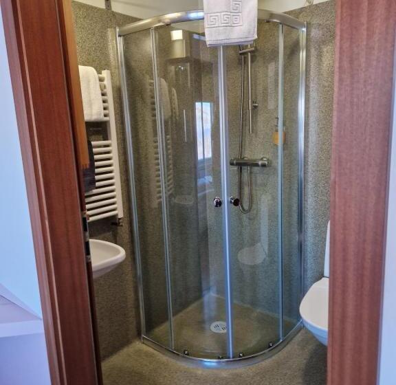 בית מלון כפרי Gauksmýri Guesthouse Lodge