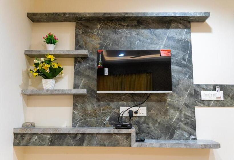 בית מלון כפרי Lee Grand