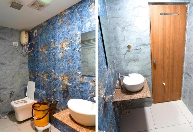 בית מלון כפרי Lee Grand