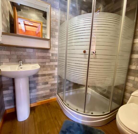 فندق Hostal Caulle