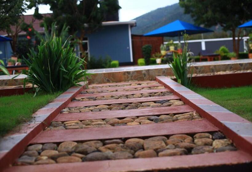 فندق Johnsons Villas