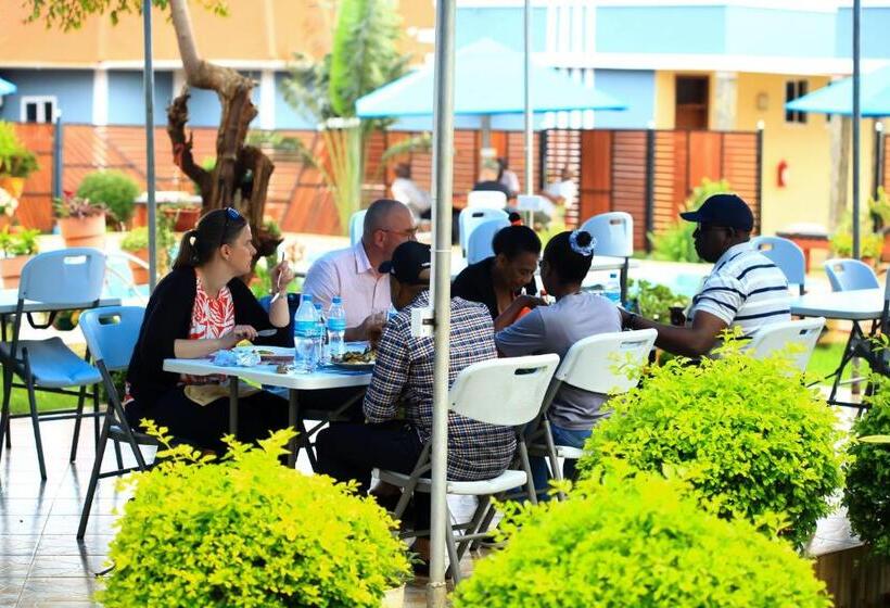 فندق Johnsons Villas