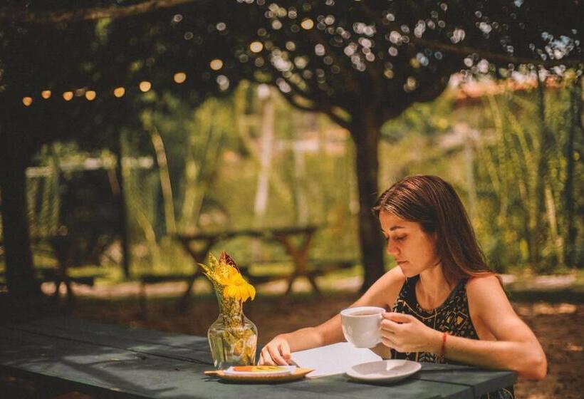 هتل Kantu Garden Lodge