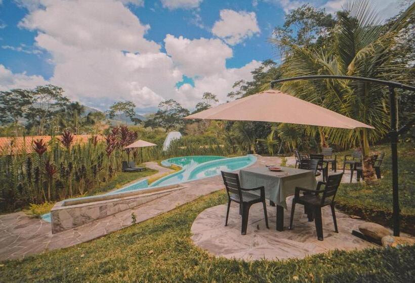 هتل Kantu Garden Lodge