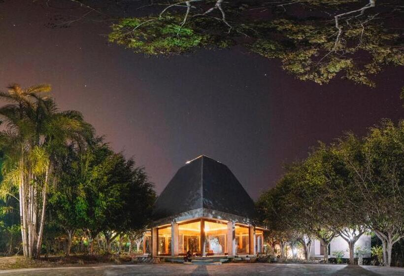 هتل Kantu Garden Lodge