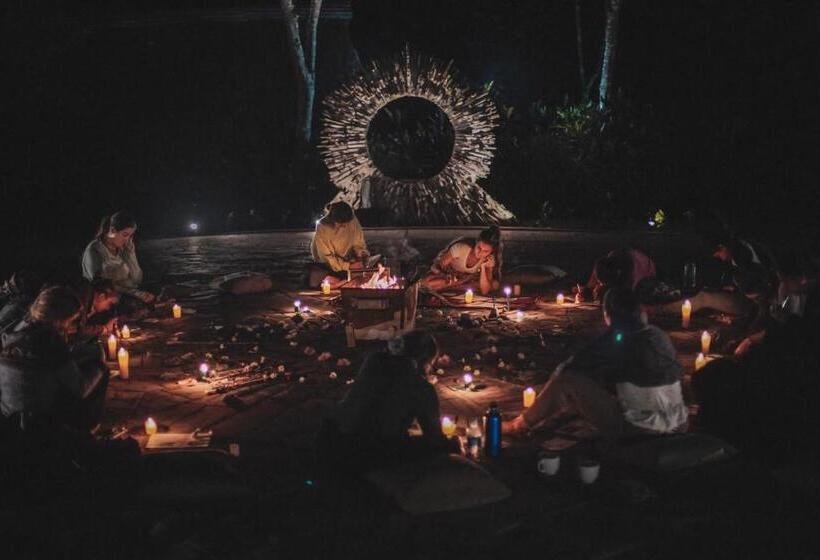 هتل Kantu Garden Lodge