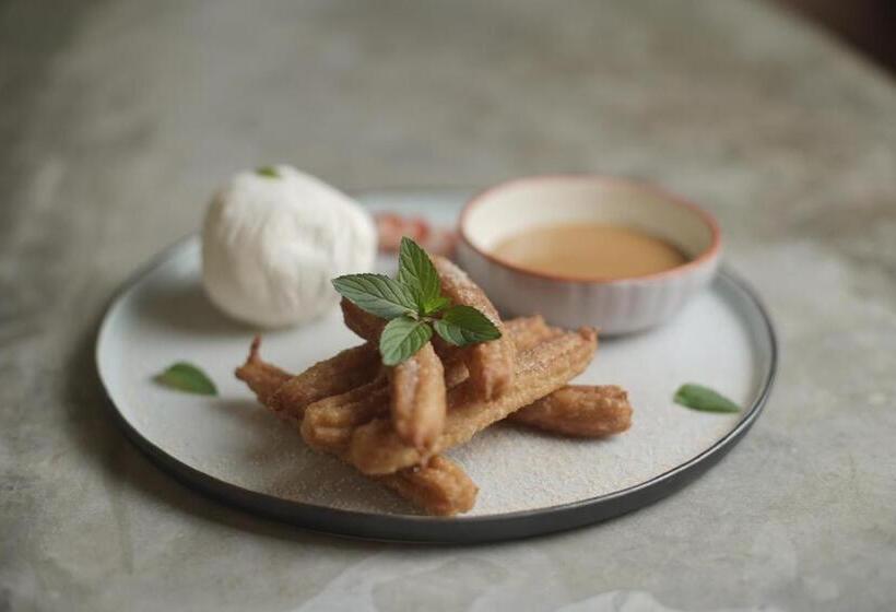 هتل Kantu Garden Lodge