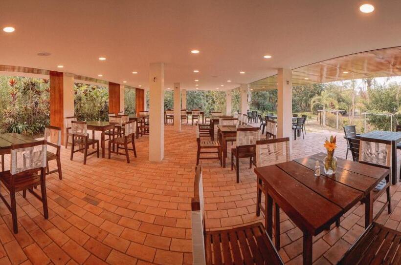 هتل Kantu Garden Lodge