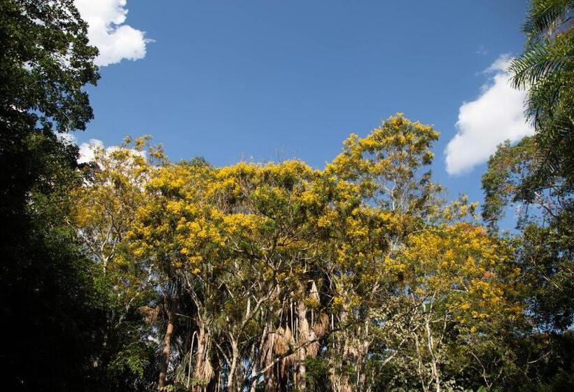 هتل Kantu Garden Lodge