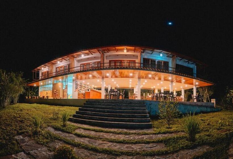 هتل Kantu Garden Lodge