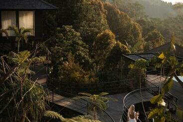 هتل Munduk Cabins