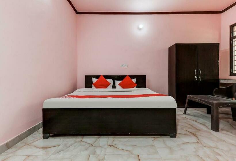 ホテル Spot On 84027 Balaji Hostel