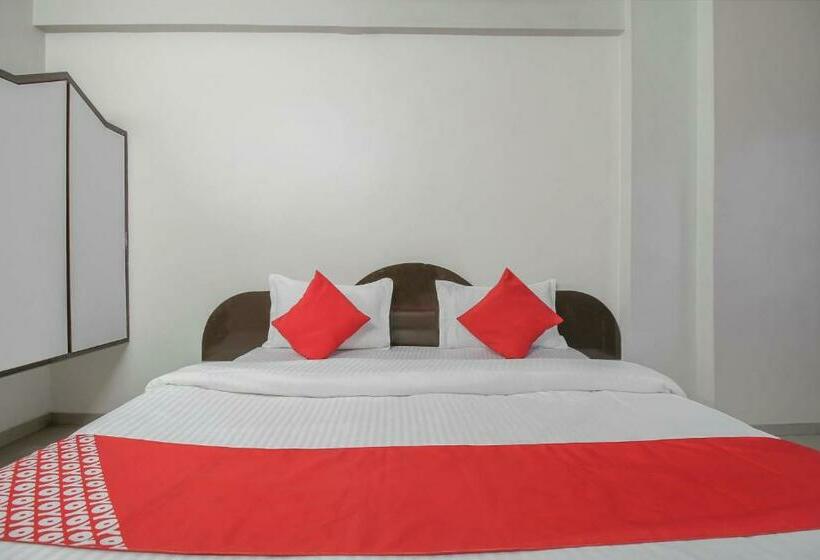 ホテル Oyo Flagship 83625 Avinash