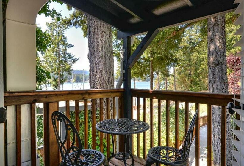 Szálloda Raven Point Inn