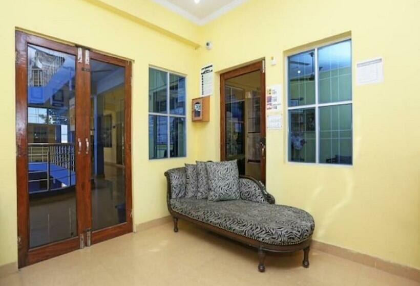 酒店 Sheetal Tower By Stayapart, Kotdwar