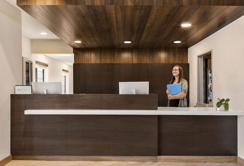 هتل Staybridge Suites   Colorado Springs Ne Powers, An Ihg