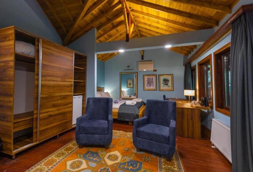 בית מלון כפרי The Canyon Kartepe And Restoran