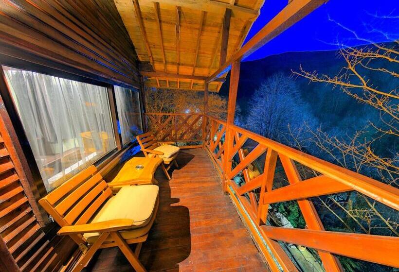 בית מלון כפרי The Canyon Kartepe And Restoran