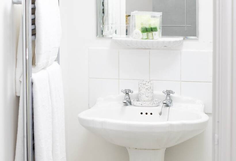 ホテル The Tiger Inn