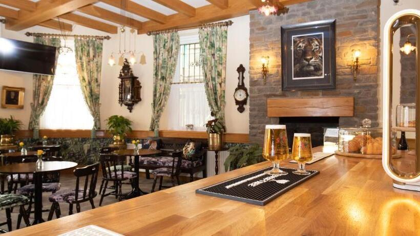 ホテル The Tiger Inn