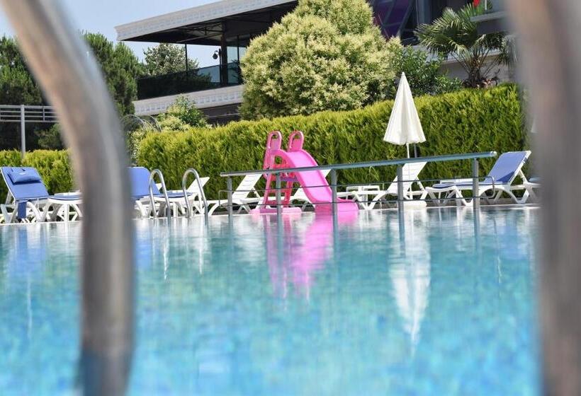 Vela Verde Hotel & Spa