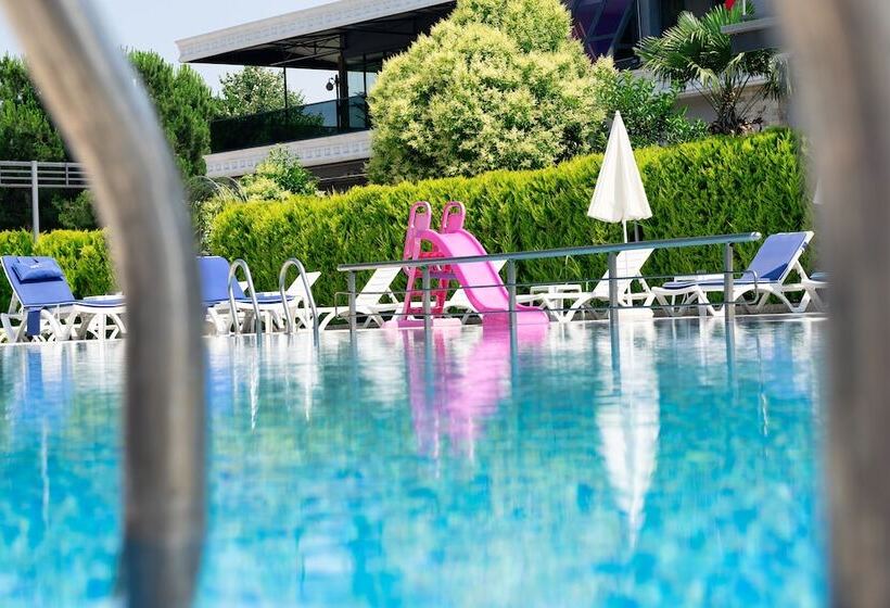 Vela Verde Hotel & Spa