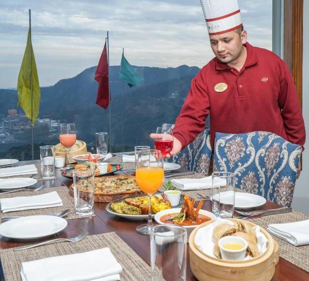 هتل Welcomheritage Elysium Resort & Spa