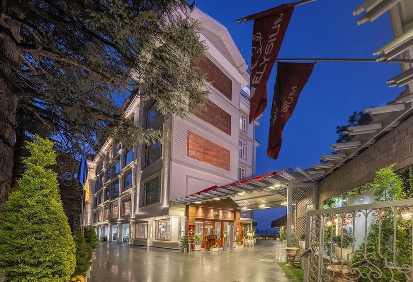 هتل Welcomheritage Elysium Resort & Spa