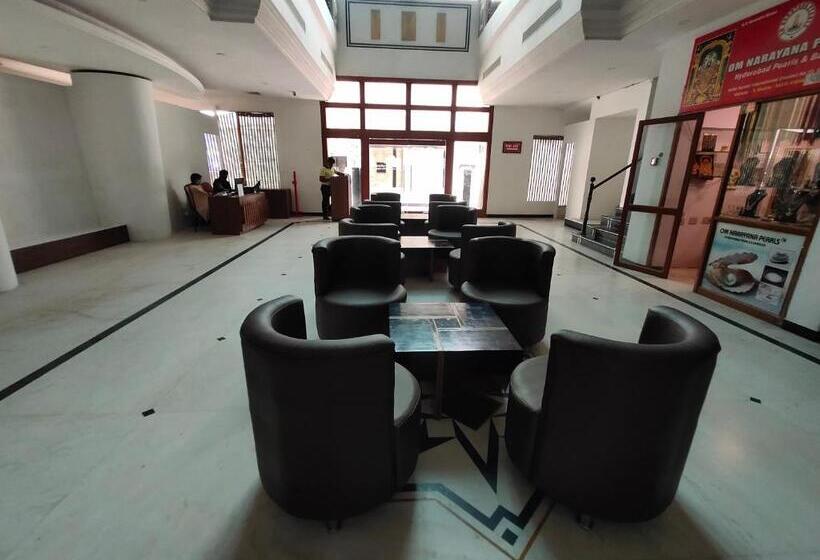 Zip By Spree Hotels Surabi International Vellore